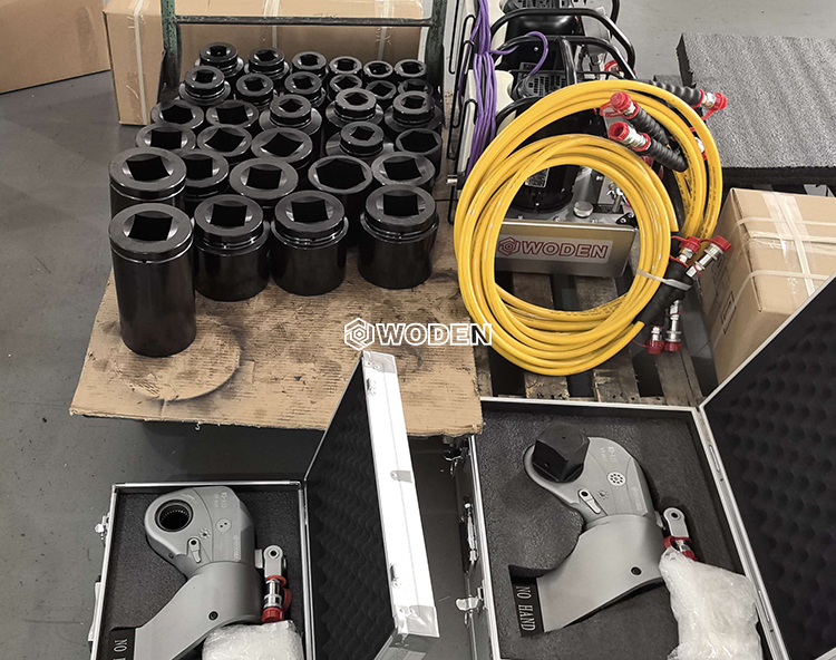 南昌某礦機集團選擇沃頓液壓扳手一同發往海外配套使用 南昌某礦機集團選擇沃頓液壓扳手一同發往海外配套使用
