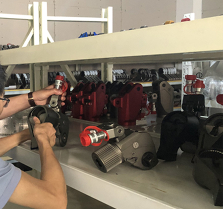 液壓扳手的扭矩校準(zhǔn)方法，看看專業(yè)技術(shù)員怎么說