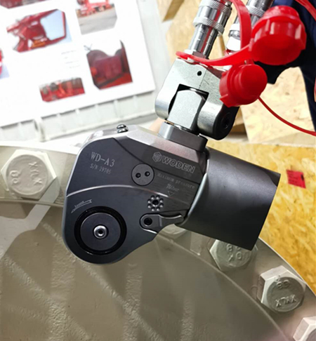 螺栓安裝預(yù)緊引起法蘭泄漏的原因，有哪些，如何解決法蘭泄漏