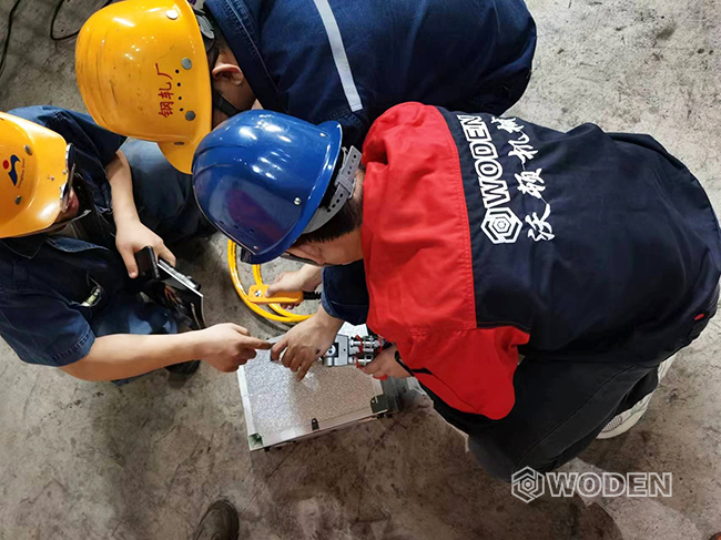 沃頓技術員在東華鋼鐵現場培訓情況